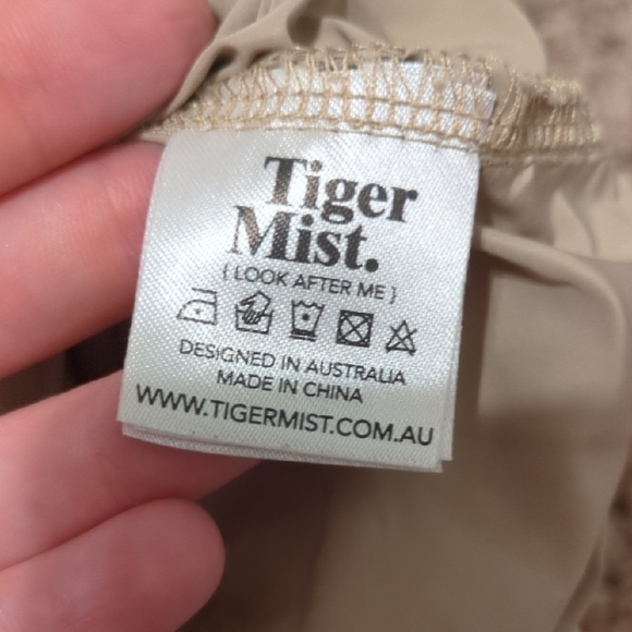 Tiger Mist beige trinity cargo low rise parachute pants - Picture 13 of 15